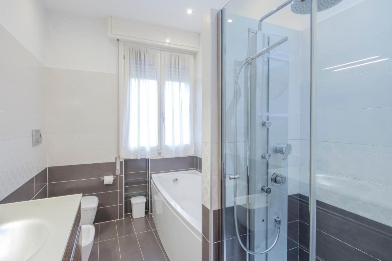 Aura Home Sirmione - 2 Bedrooms Apartment Экстерьер фото