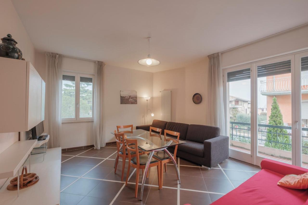 Aura Home Sirmione - 2 Bedrooms Apartment Экстерьер фото